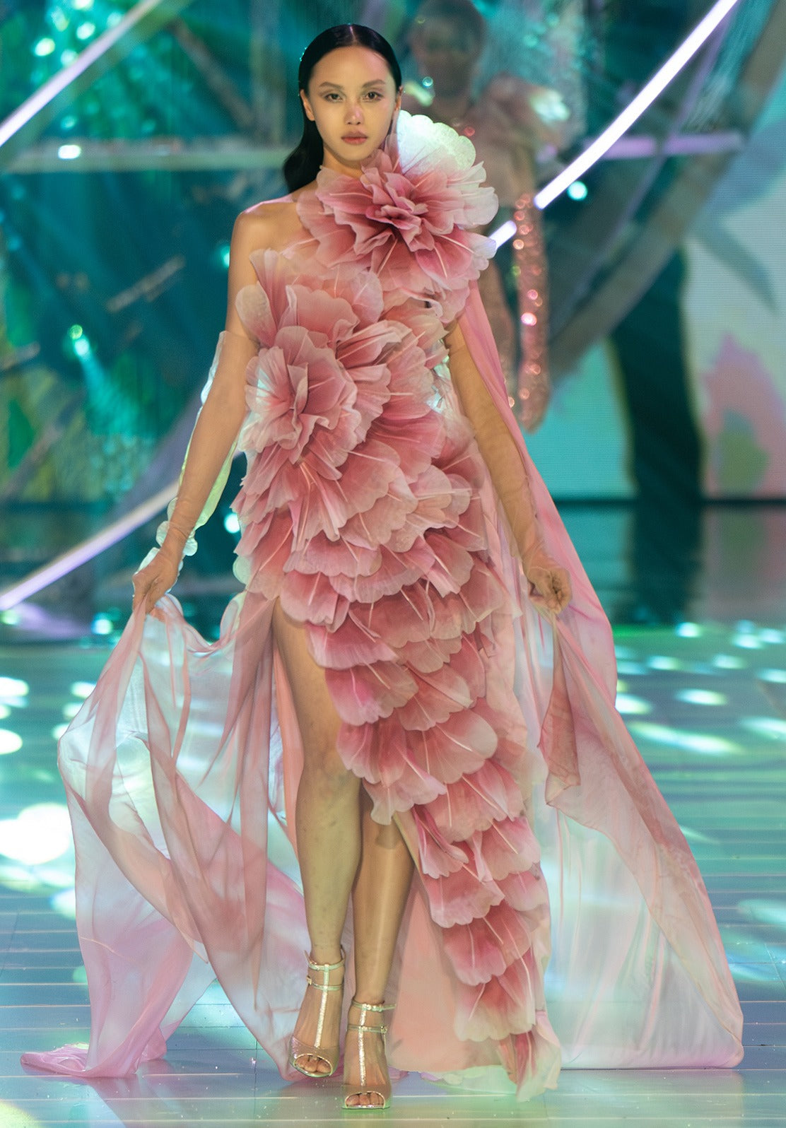 Look 23 – ELIE SAAB