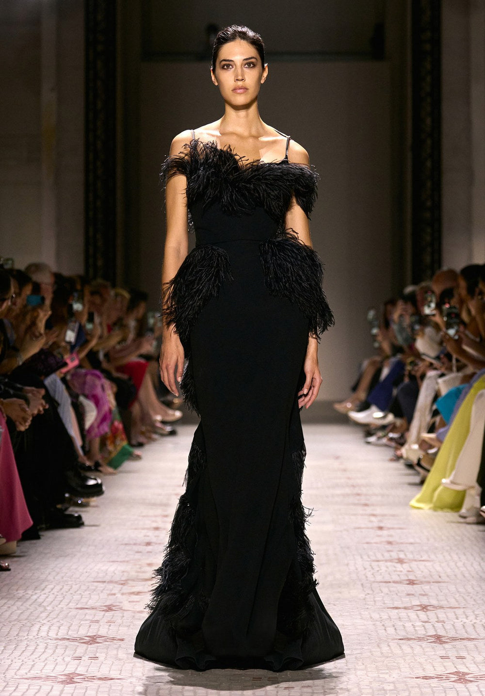 Haute Couture Autumn/Winter 2024-2025 Collection ELIE SAAB Haute Couture Autumn/Winter 2024-2025 Collection ELIE SAAB