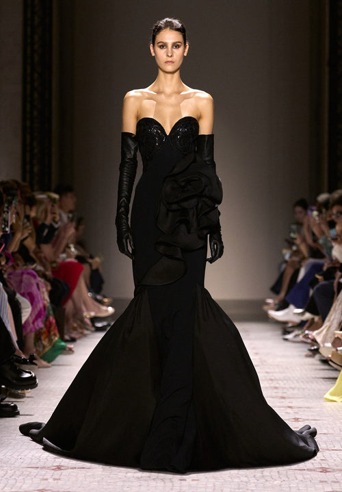 Haute Couture Autumn/Winter 2024-2025 Collection ELIE SAAB Haute Couture Autumn/Winter 2024-2025 Collection ELIE SAAB
