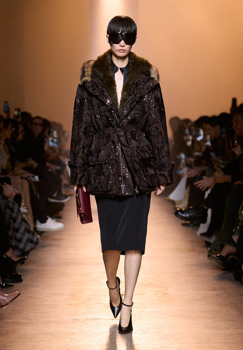 Fall/Winter 2025-26 Ready-to-Wear Show ELIE SAAB Fall/Winter 2025-26 Ready-to-Wear Show ELIE SAAB